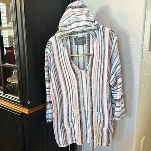 Serape/sweater size L